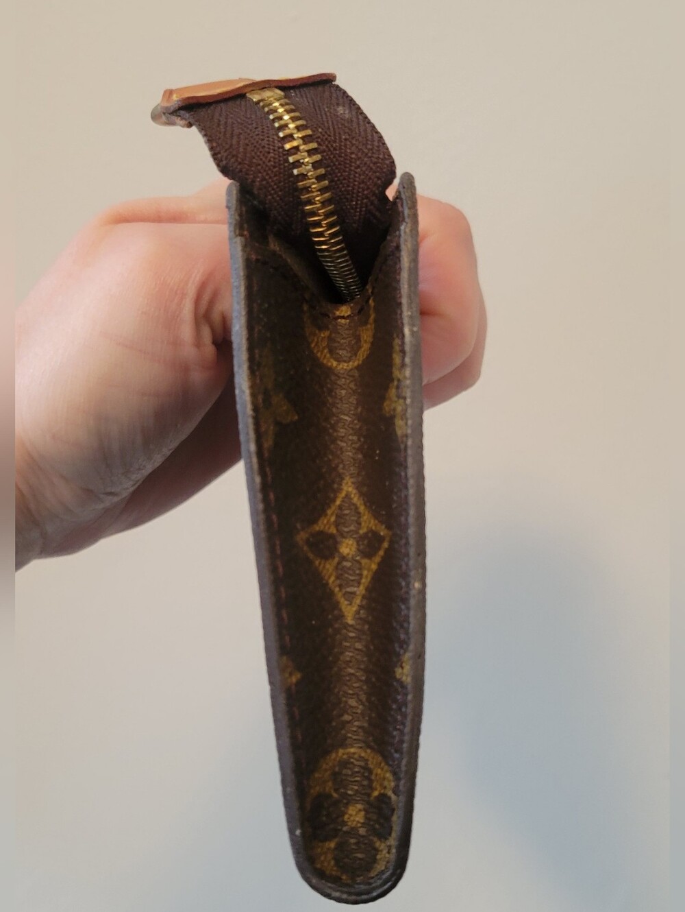 Authentic Louis Vuitton Brown Monogram Pouch - Picture 6 of 13